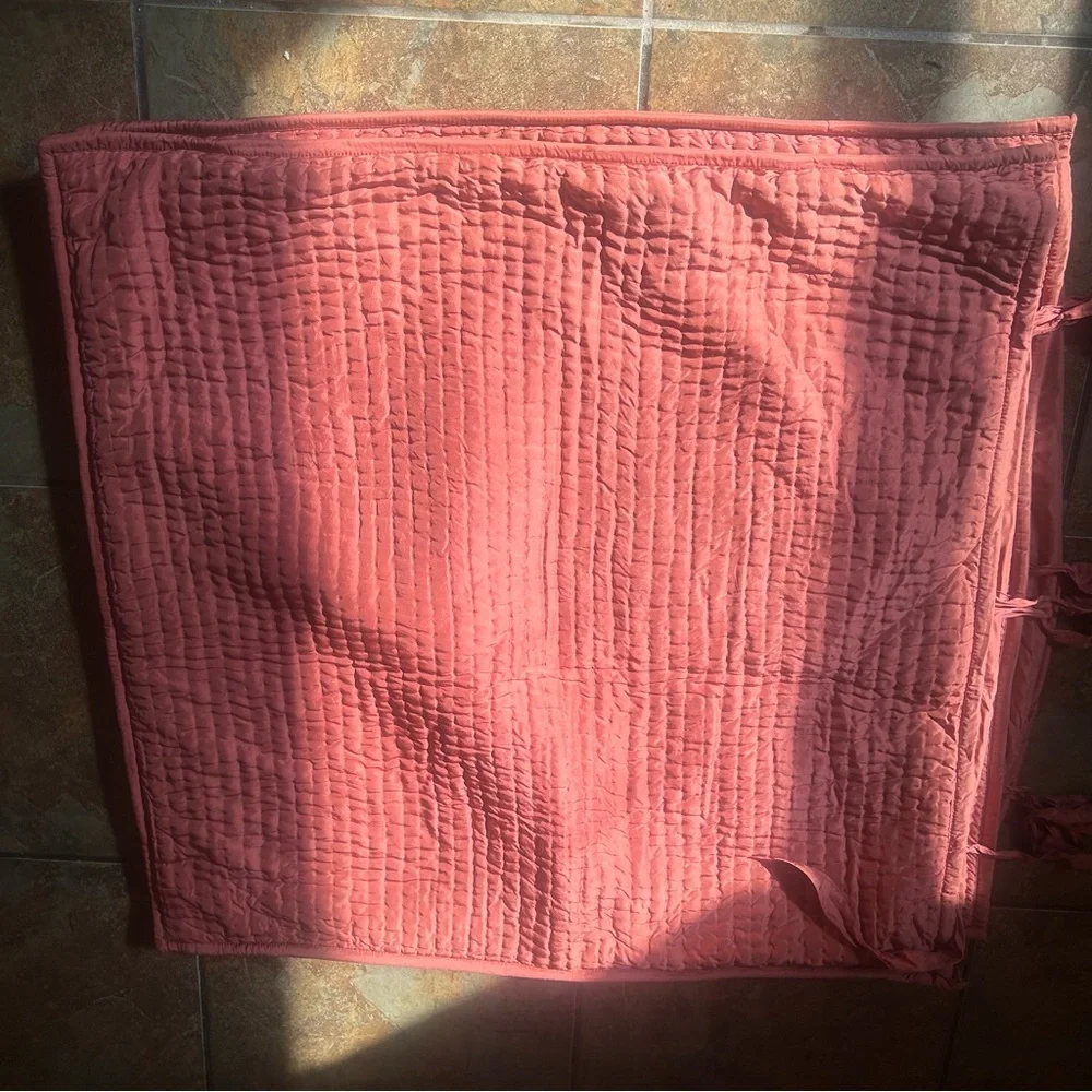 Pottery Barn Blush Pink Quilted Silk Euro Pillow Shams 2 Romantic